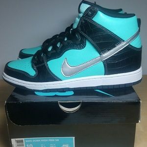 Nike SB Dunk High - Tiffany Diamond